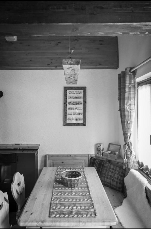 Coeur De Montagne Apartment Gignod Luaran gambar